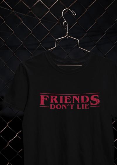 Friends don't lie fekete póló